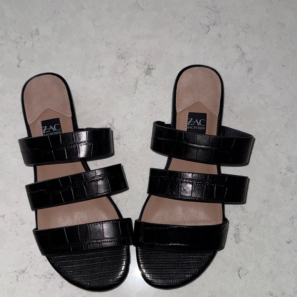 Zac Posen Black Croc-Embossed Sandals NWOB size 7